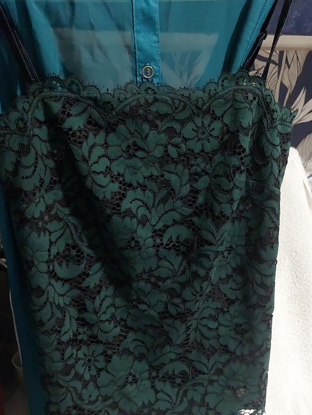 Luisa Spagnoli Green and Black Lace Camisole L